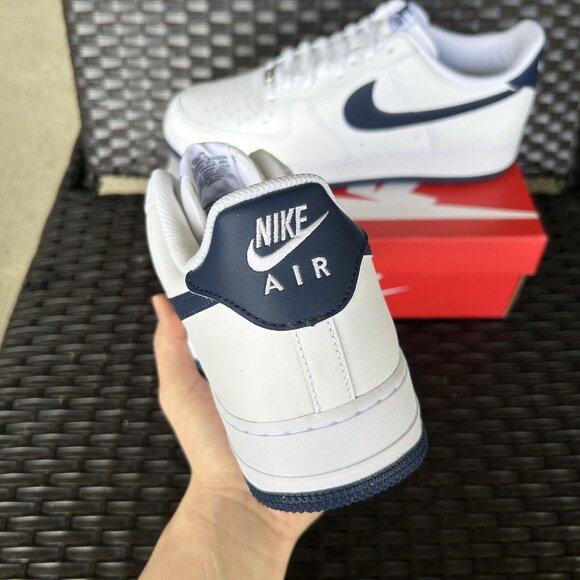 NIKE AIR FORCE 1 '07 WHITE MIDNIGHT NAVY Size 15 - Picture 3 of 6